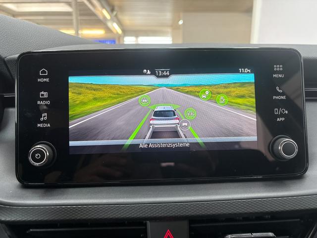 Skoda Kamiq Easy DSG AHK TEMPOMAT SHZ ALU 