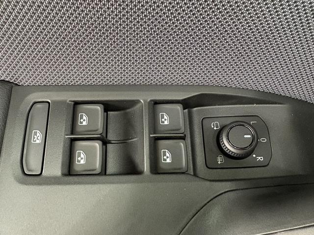 Seat Leon Style ACC SHZ RFK PDC Licht/Regensensor 