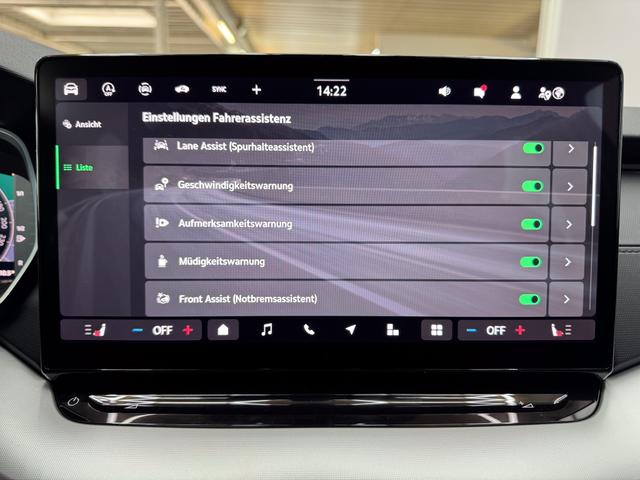 Skoda Octavia Combi Selection DSG ACC NAVI BSD 