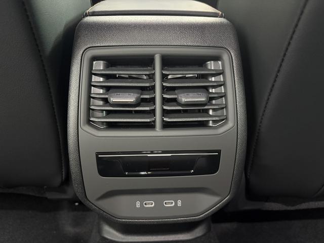 Cupra Leon 1.5 TSI NAVI INTELLIGENT DRIVE MATRIX 