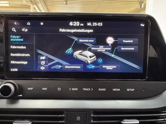 Hyundai i20 PERFORMANCE NAVI SHZ RFK BOSE 