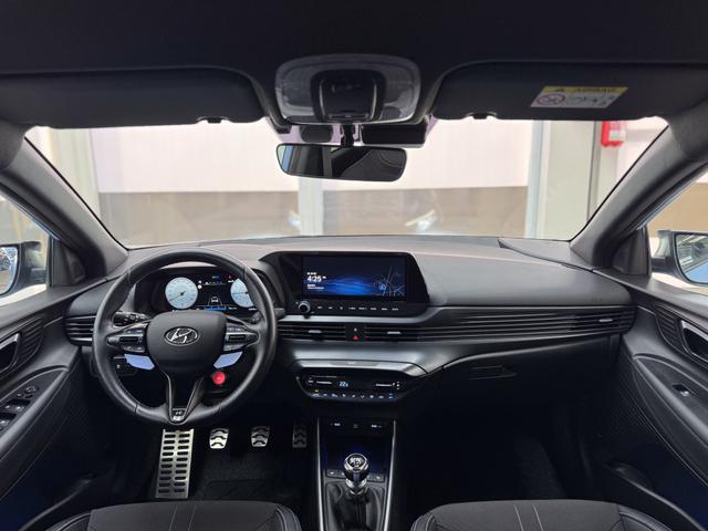 Hyundai i20 PERFORMANCE NAVI SHZ RFK BOSE 