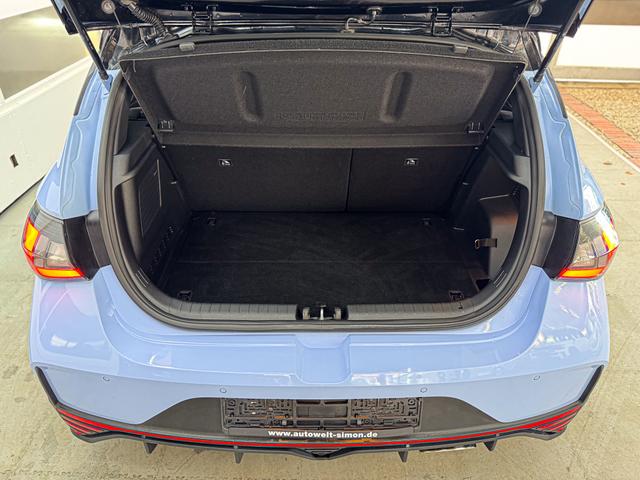 Hyundai i20 PERFORMANCE NAVI SHZ RFK BOSE 