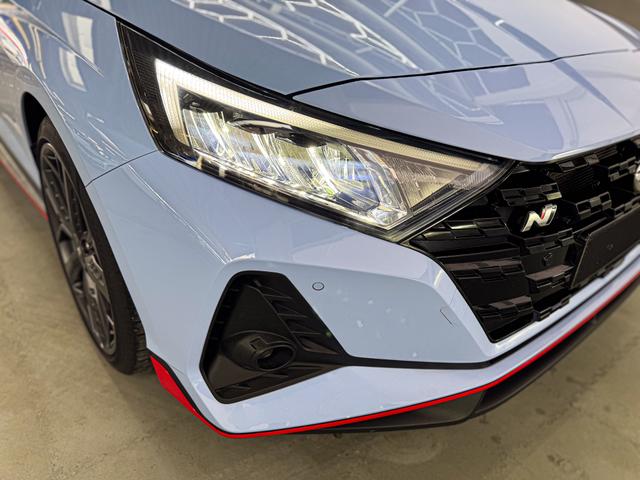 Hyundai i20 PERFORMANCE NAVI SHZ RFK BOSE 