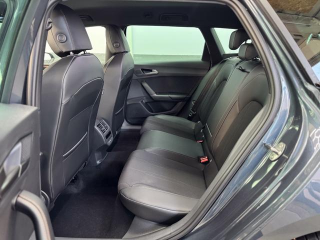 Cupra Leon Sportstourer 1.5 TSI NAVI ACC KEYLESS SHZ RFK 