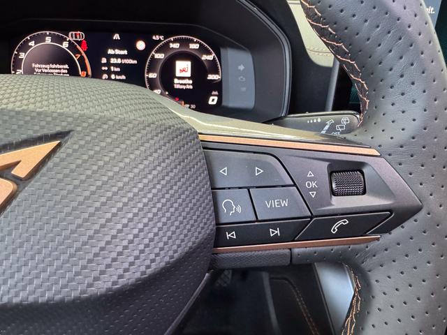 Cupra Leon Sportstourer 1.5 TSI NAVI ACC KEYLESS SHZ RFK 