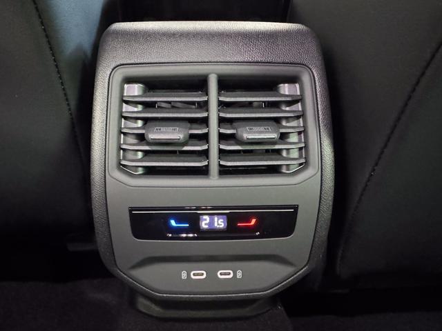 Cupra Leon Sportstourer 1.5 TSI NAVI ACC KEYLESS SHZ RFK 