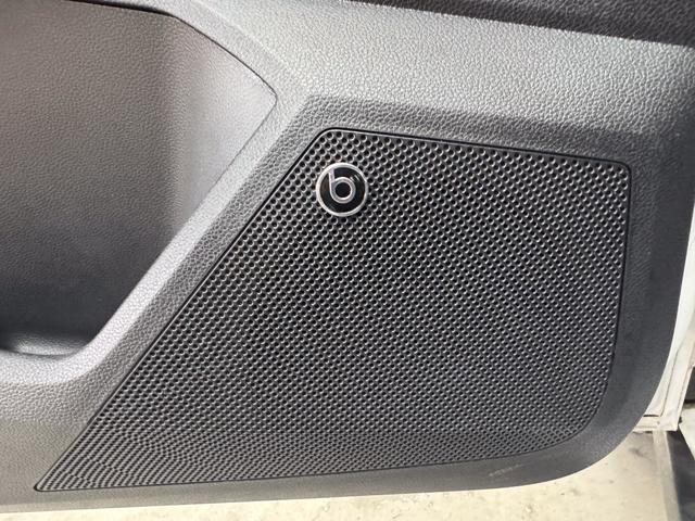 Seat Arona 1.0 TSI STYLE NAVI SHZ LED BSD AHK 