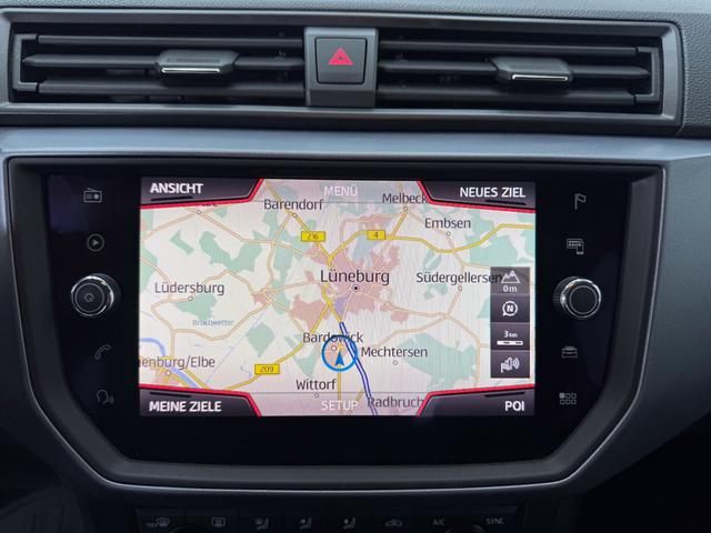 Seat Arona 1.0 TSI STYLE NAVI SHZ LED BSD AHK 