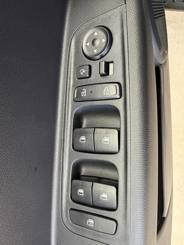 Hyundai Inster TREND NAVI KLIMAAUTOMATIK ACC RFK PDC 