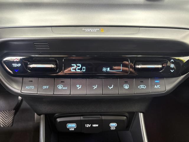 Hyundai i20 COMFORT BLACK PACK KLIMAAUTOMATIK NAVI WP 