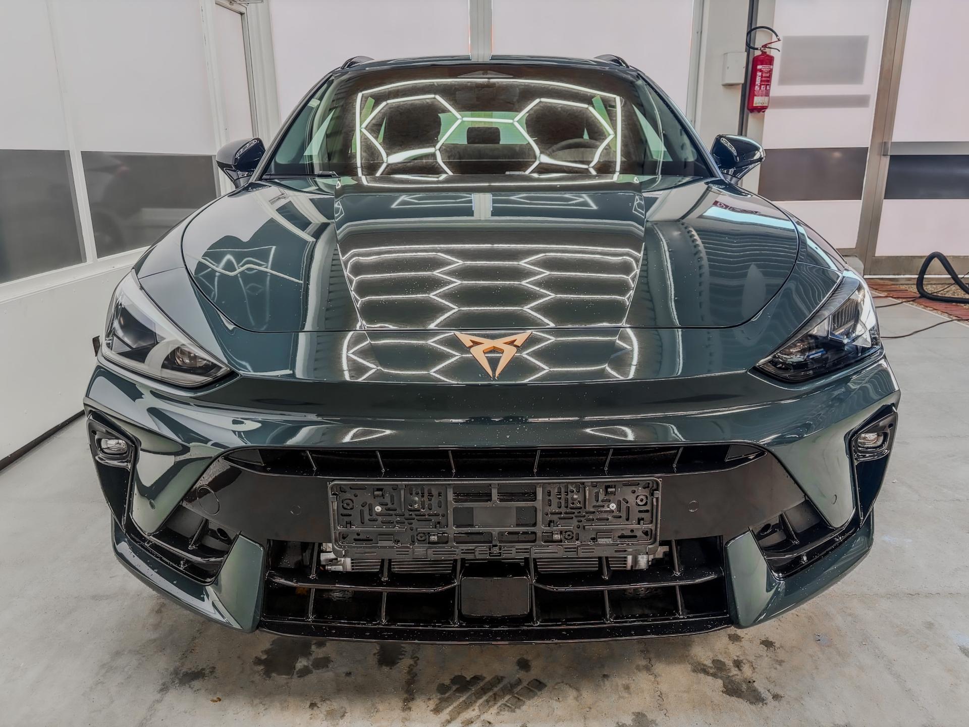 Cupra Leon Sportstourer 1.5 TSI MATRIX NAVI SHZ RFK KEYLESS 