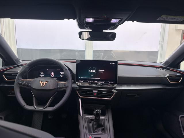 Cupra Leon Sportstourer 1.5 TSI MATRIX NAVI SHZ RFK KEYLESS 