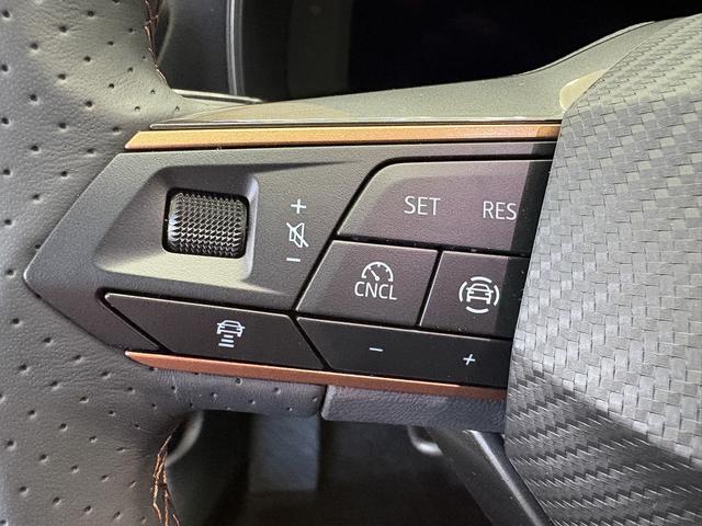 Cupra Leon Sportstourer 1.5 TSI MATRIX NAVI SHZ RFK KEYLESS 