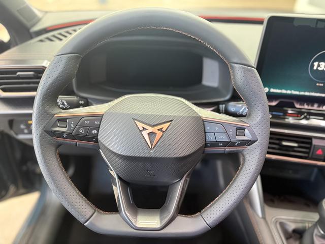 Cupra Leon Sportstourer 1.5 TSI MATRIX NAVI SHZ RFK KEYLESS 