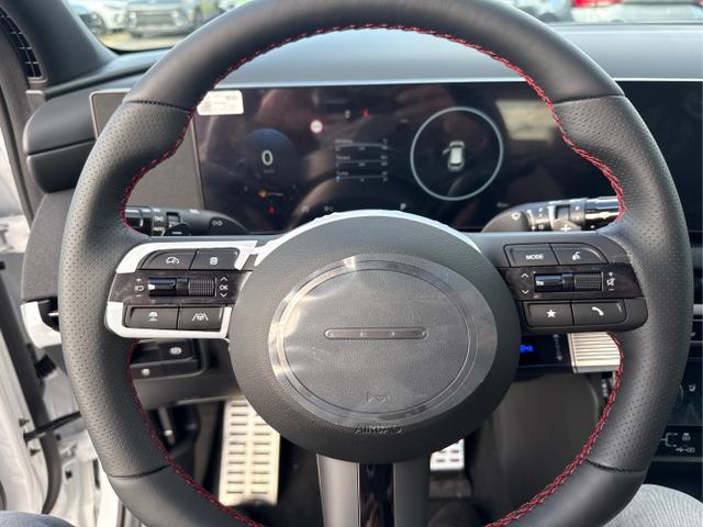 Hyundai / TUCSON / Grau /  /  / 