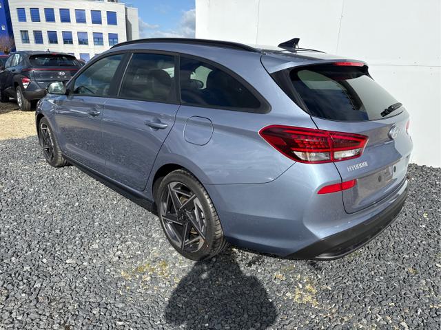 Hyundai / i30 / Grau /  /  / 