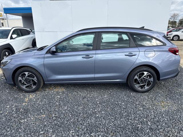 Hyundai / i30 / Grau / / / 