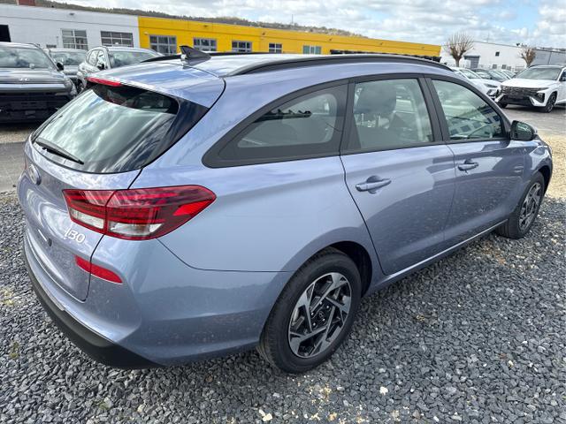 Hyundai / i30 / Grau / / / 