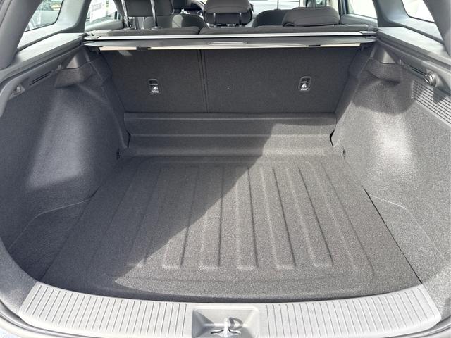 Hyundai / i30 / Grau / / / 