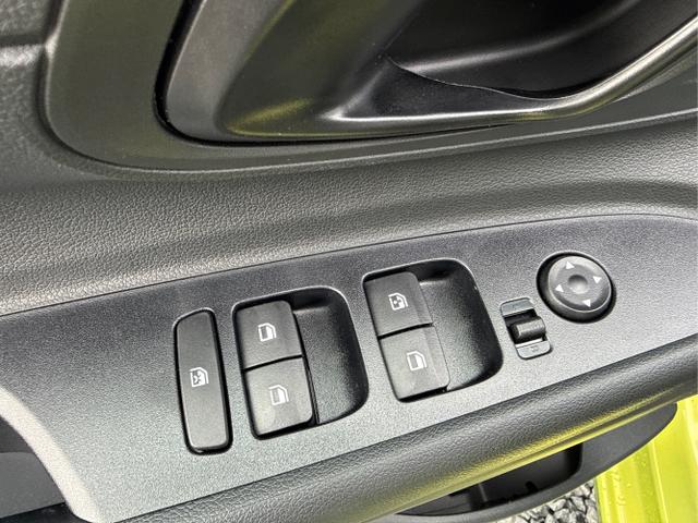 Hyundai / i20 / Grau /  /  / 