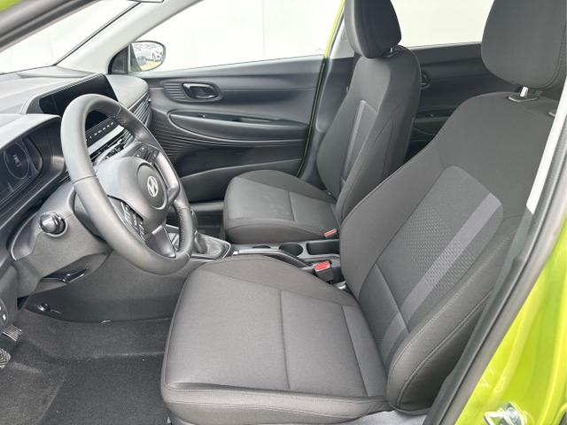 Hyundai / i20 / Grau /  /  / 