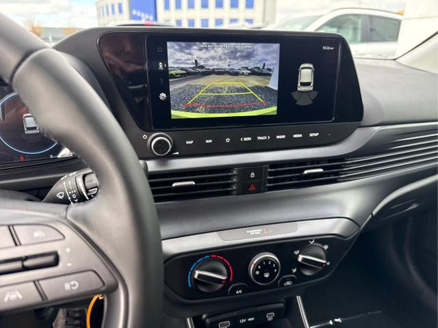 Hyundai / i20 / Grau /  /  / 