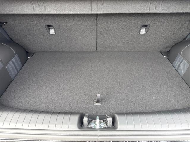 Hyundai / Inster / Grau /  /  / 