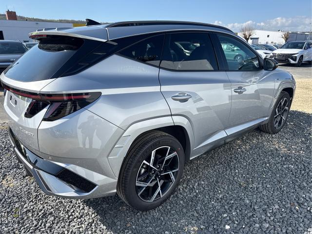 Hyundai / TUCSON / Grau /  /  / 