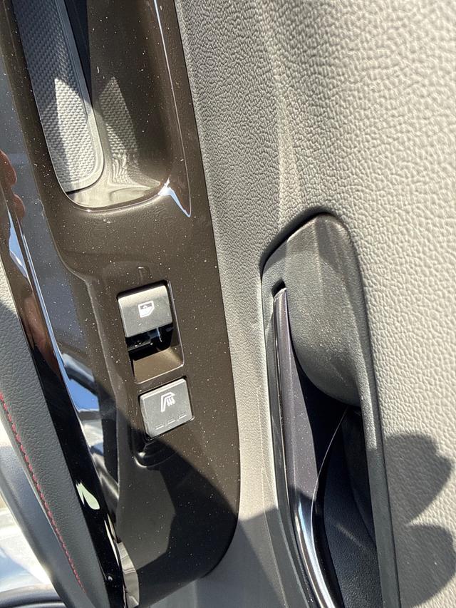 Hyundai / TUCSON / Grau /  /  / 