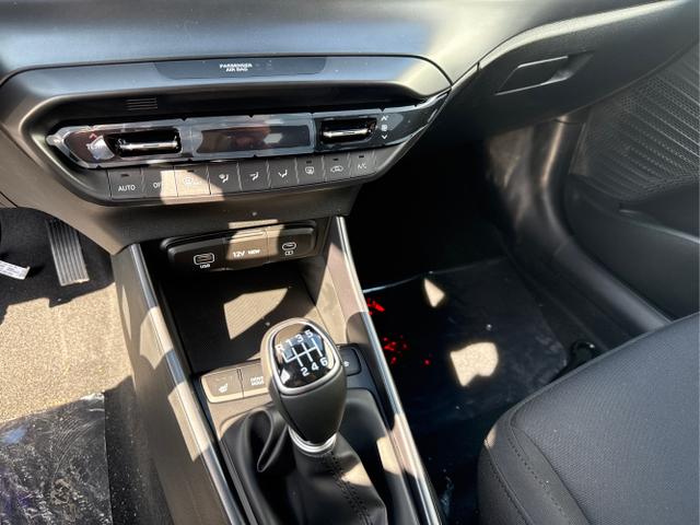 Hyundai / i20 / Grau /  /  / 