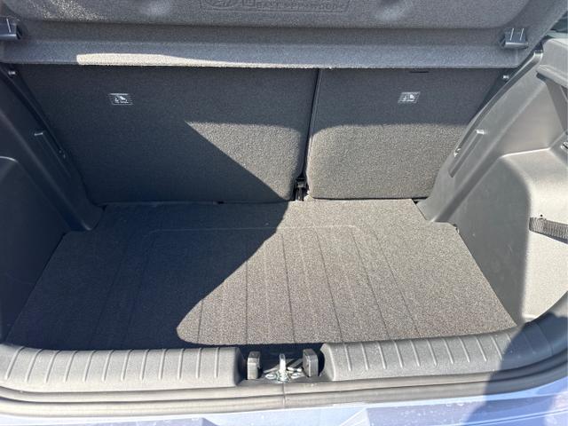 Hyundai / i20 / Grau /  /  / 