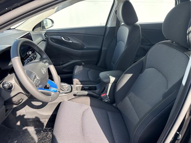 Hyundai / i30 / Grau /  /  / 