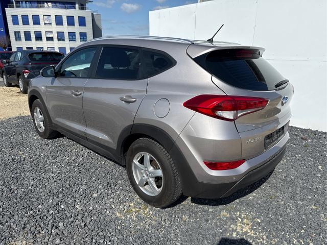 Hyundai / TUCSON / Grau /  /  / 