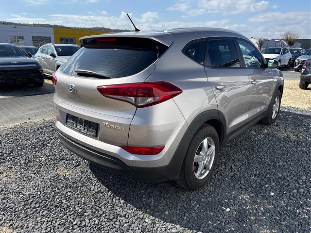 Hyundai / TUCSON / Grau /  /  / 