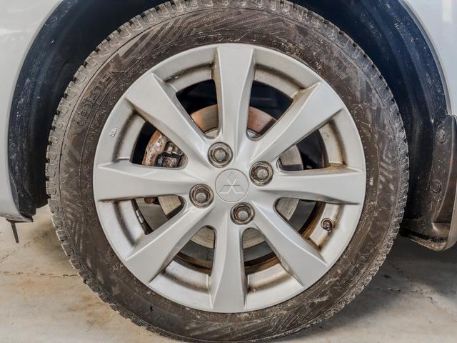 Mitsubishi Space Star TOP AUT SHZ TEMPOMAT RADIO KLIMA EL.PAKET 