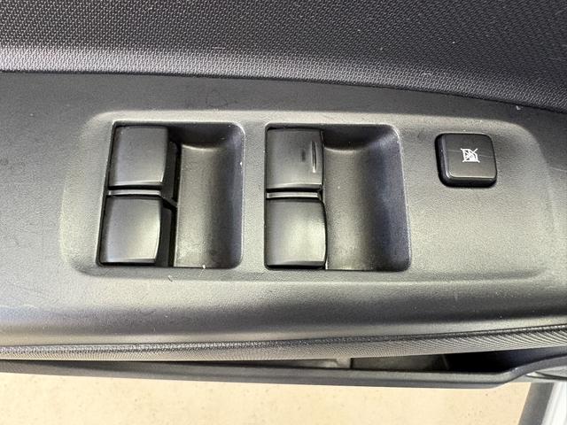 Mitsubishi Space Star TOP AUT SHZ TEMPOMAT RADIO KLIMA EL.PAKET 