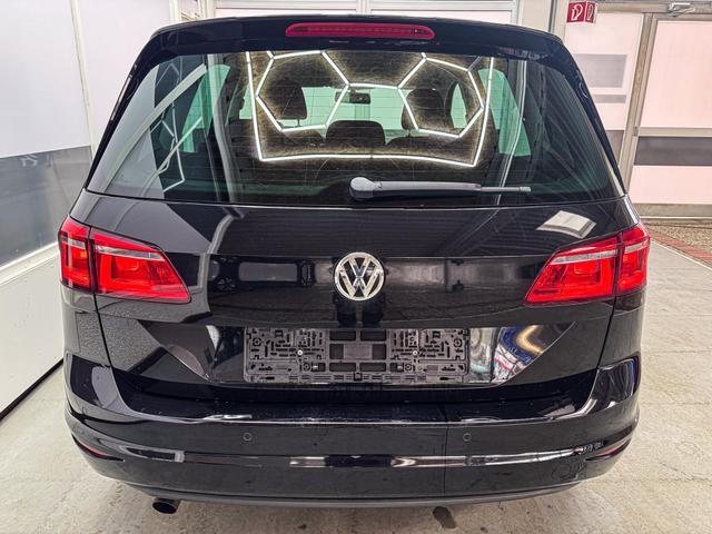 Volkswagen Golf Sportsvan VII TRENDLINE SHZ PDC v+h RADIO KLIMA EL.PAKET 