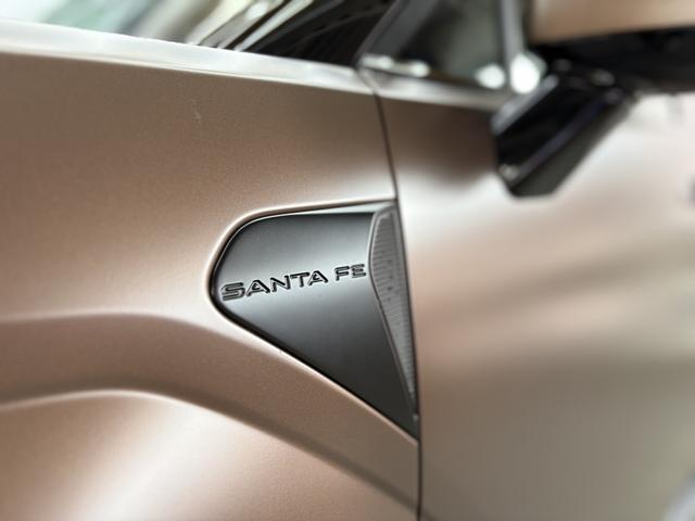 Hyundai SANTA FE NEU IMPRESSION HEV 7 SITZER CALLIGRAPHY PANO DIG.KEY 