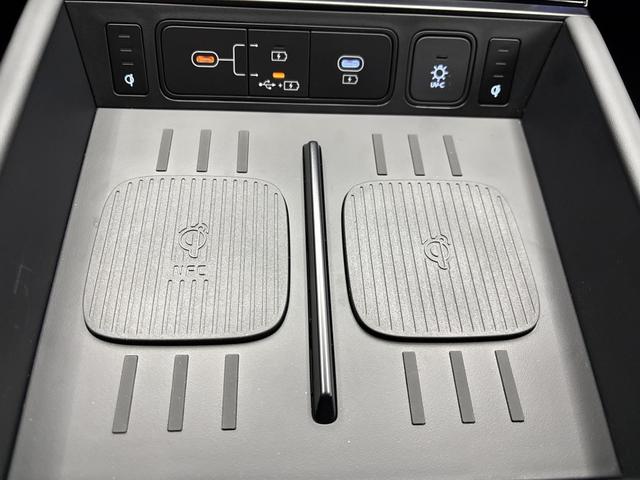 Hyundai SANTA FE NEU IMPRESSION HEV 7 SITZER CALLIGRAPHY PANO DIG.KEY 