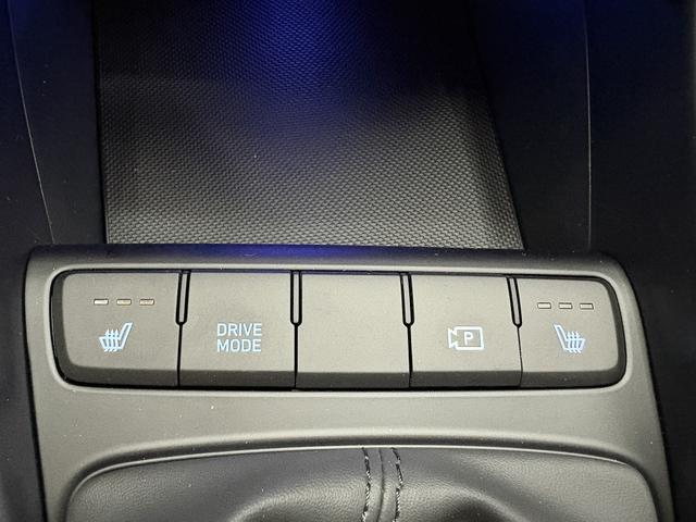 Hyundai i20 COMFORT BLACK PACK KLIMAAUTOMATIK NAVI WP 