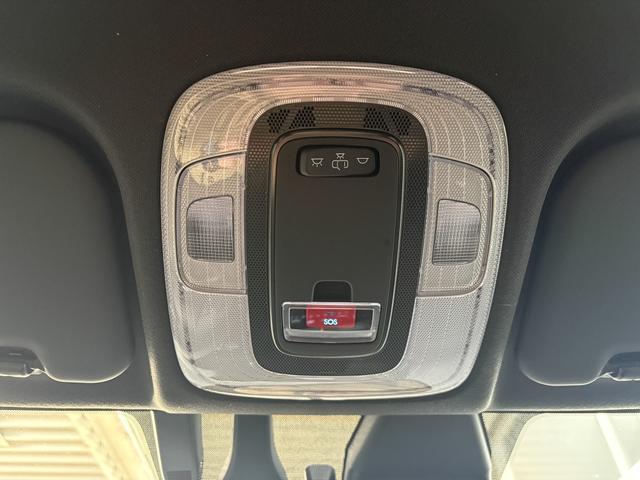 Hyundai i20 COMFORT BLACK PACK KLIMAAUTOMATIK NAVI WP 