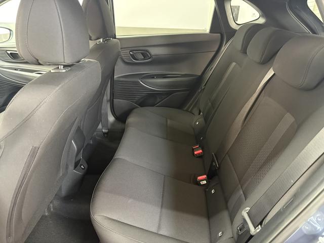 Hyundai i20 COMFORT BLACK PACK KLIMAAUTOMATIK NAVI WP 