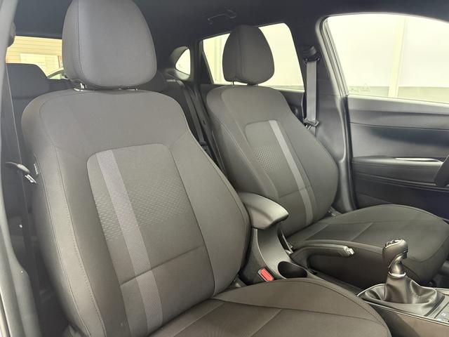 Hyundai i20 COMFORT BLACK PACK KLIMAAUTOMATIK NAVI WP 