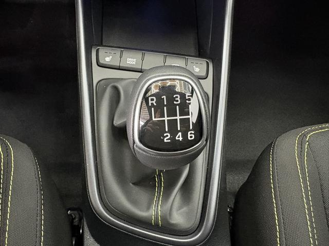 Hyundai i20 COMFORT BLACK PACK KLIMAAUTOMATIK NAVI WP 