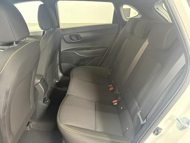 Hyundai i20 COMFORT BLACK PACK KLIMAAUTOMATIK NAVI WP 