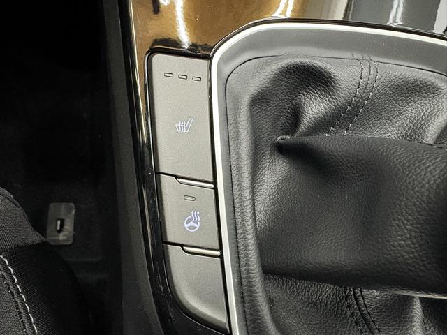 Hyundai i30 Kombi STYLE NAVI WP ALU LED RFK PDC 