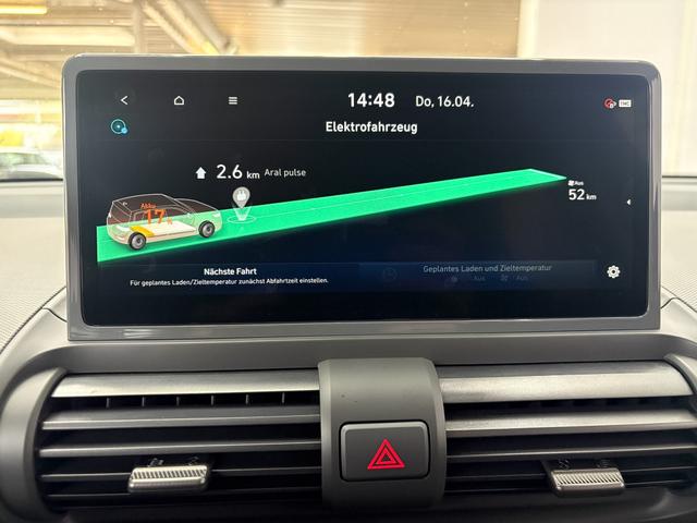 Hyundai Inster STYLE CROSS 49kWh LED SHZ NAVI PDC v+h RFK ACC 