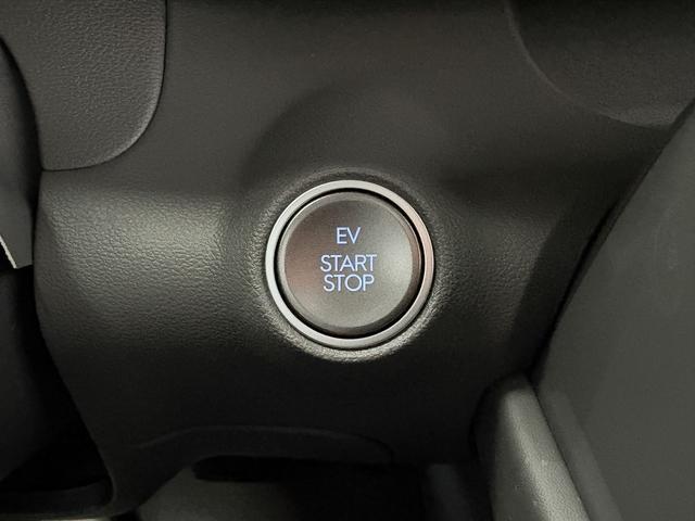 Hyundai Inster STYLE CROSS 49kWh LED SHZ NAVI PDC v+h RFK ACC 