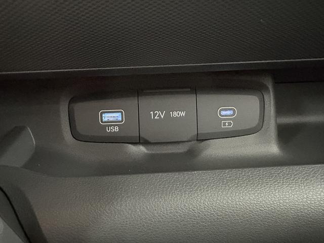 Hyundai Inster STYLE CROSS 49kWh LED SHZ NAVI PDC v+h RFK ACC 